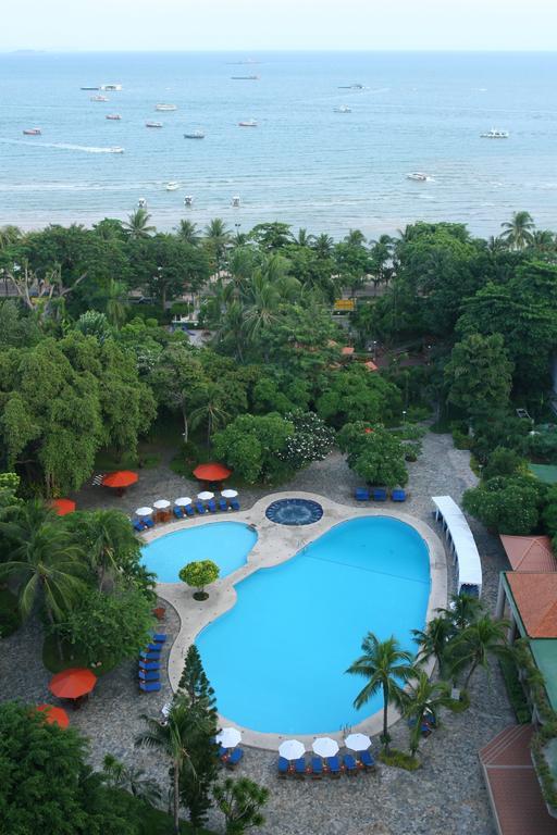 The Imperial Pattaya Hotel Exterior photo